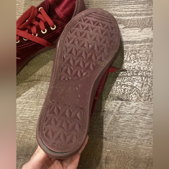 Convers style shoes - Picture 3 of 7